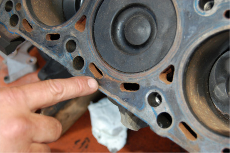 cleaning 6.0 cylinder deck